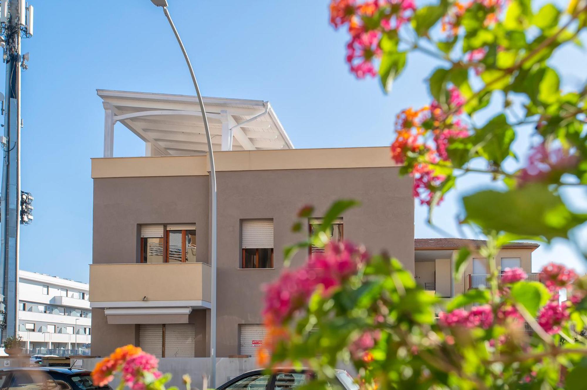 Pufferfish Apartment With Private Terrace Alghero Esterno foto