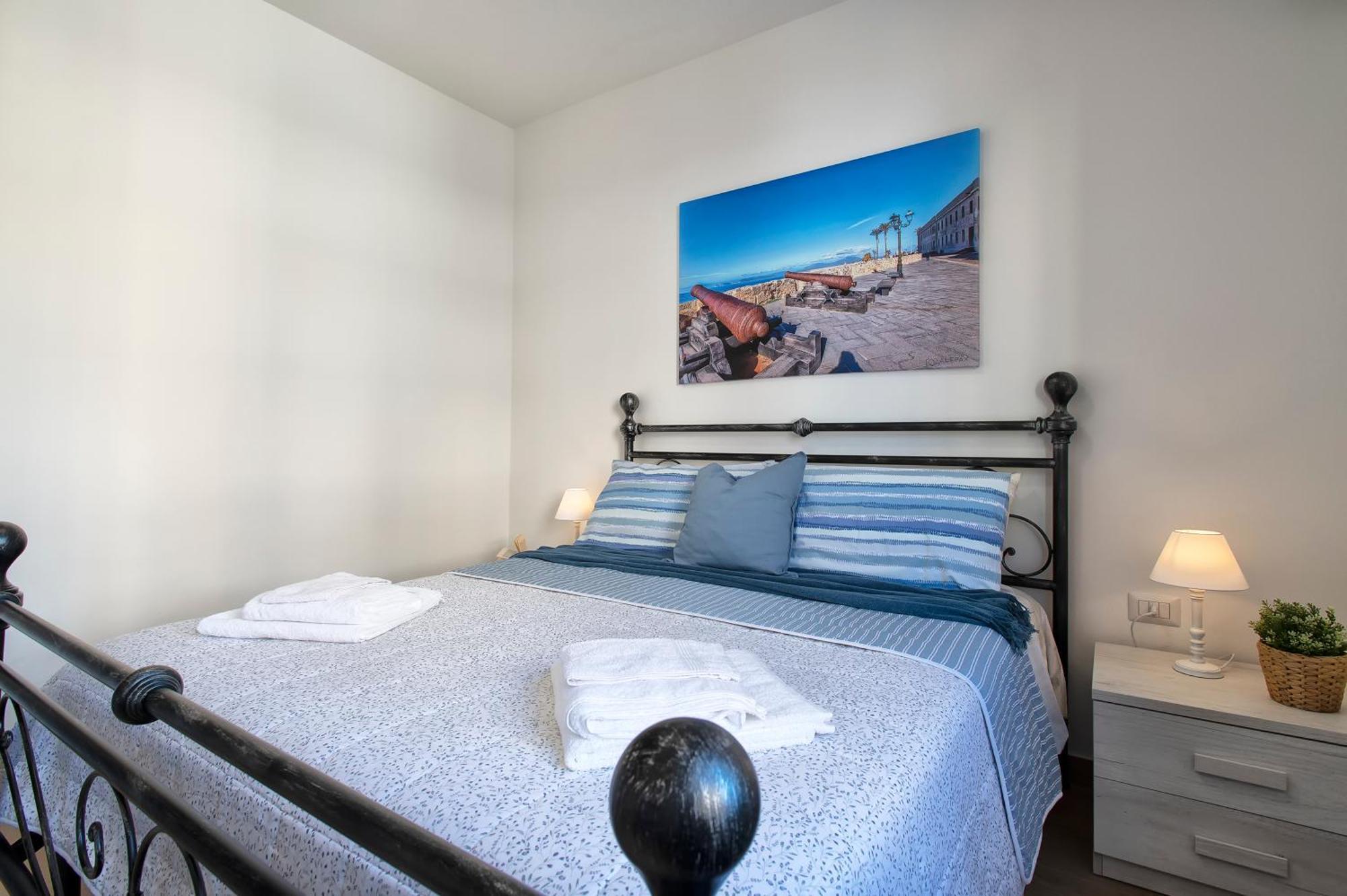 Pufferfish Apartment With Private Terrace Alghero Esterno foto
