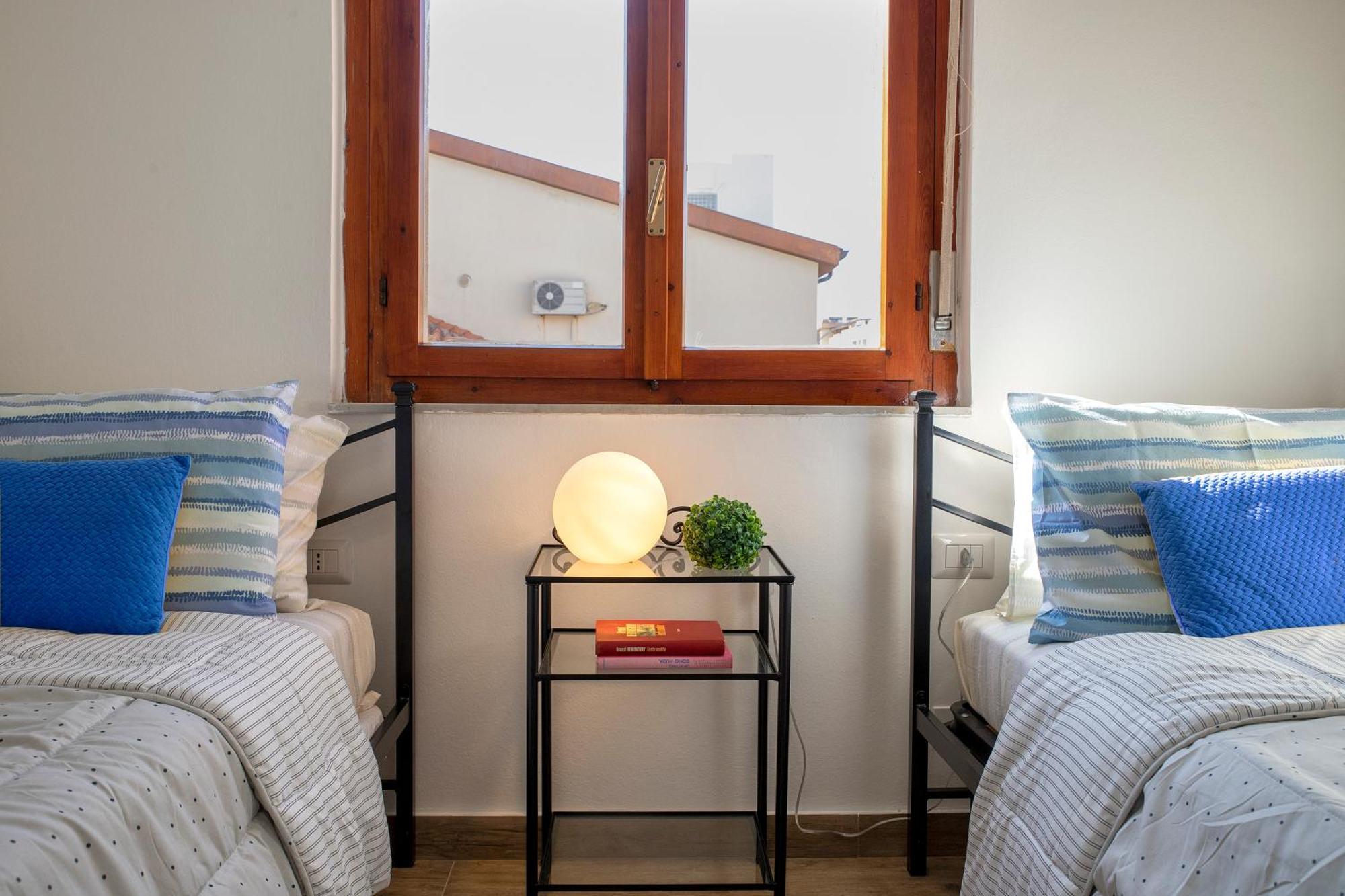 Pufferfish Apartment With Private Terrace Alghero Esterno foto
